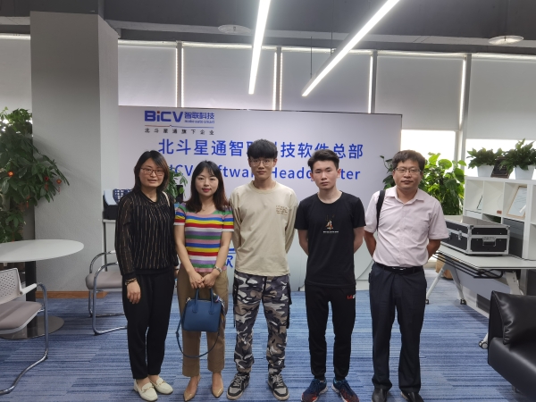 NOKT_1650878390928003395.jpg 4.jpg