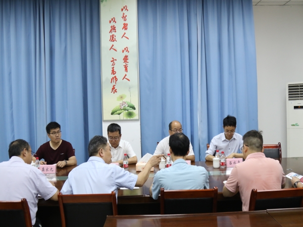 atQf_1656062498606048367.jpg 7I1A5251.jpg