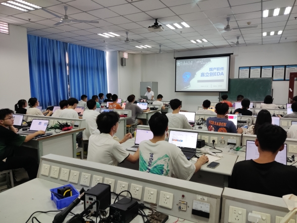 flHv_1665365634142006210.jpg CBD5D6E1D0F7A9B73D572A90EFB9043B.jpg