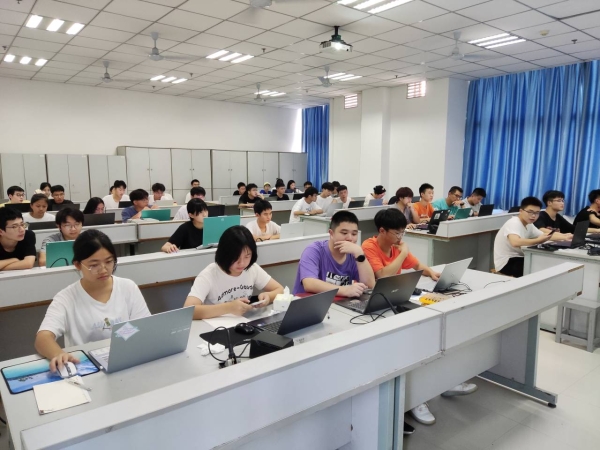 fmbc_1665365660520035830.jpg Cache_2a29dd595cab2b2b.jpg