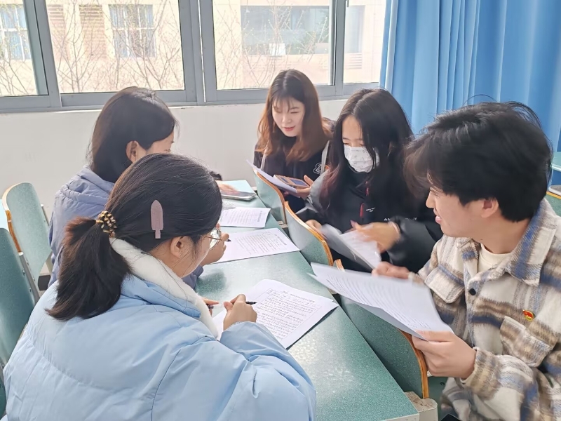 pdPG_1741611953264067969.jpg bebea2917a35fcc5d90e84f0e59414b4.jpg