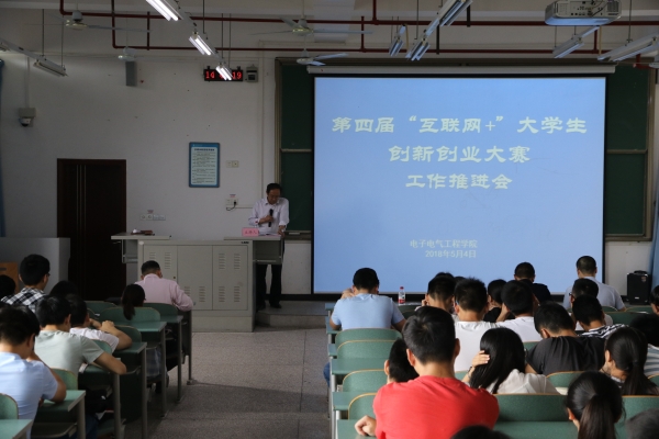 1525687677170013712.jpg 7I1A7229.jpg