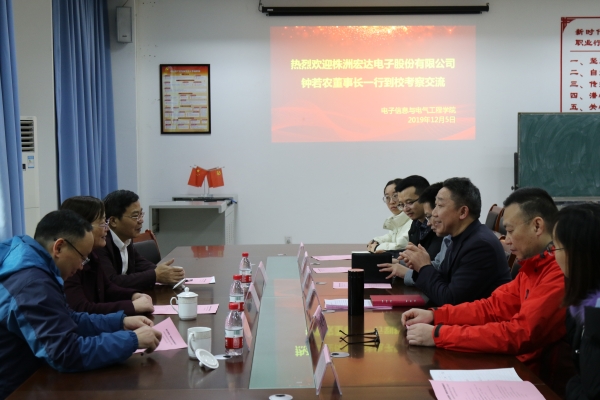 1575944290538070002.jpg 7I1A6840.jpg